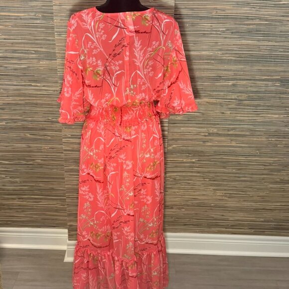 Beautiful Kate Lily Dress - Picture 2 of 4